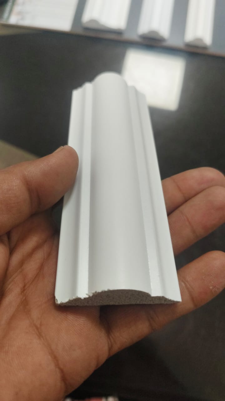 Pvc wall moulding